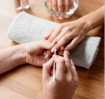 manicure-hand
